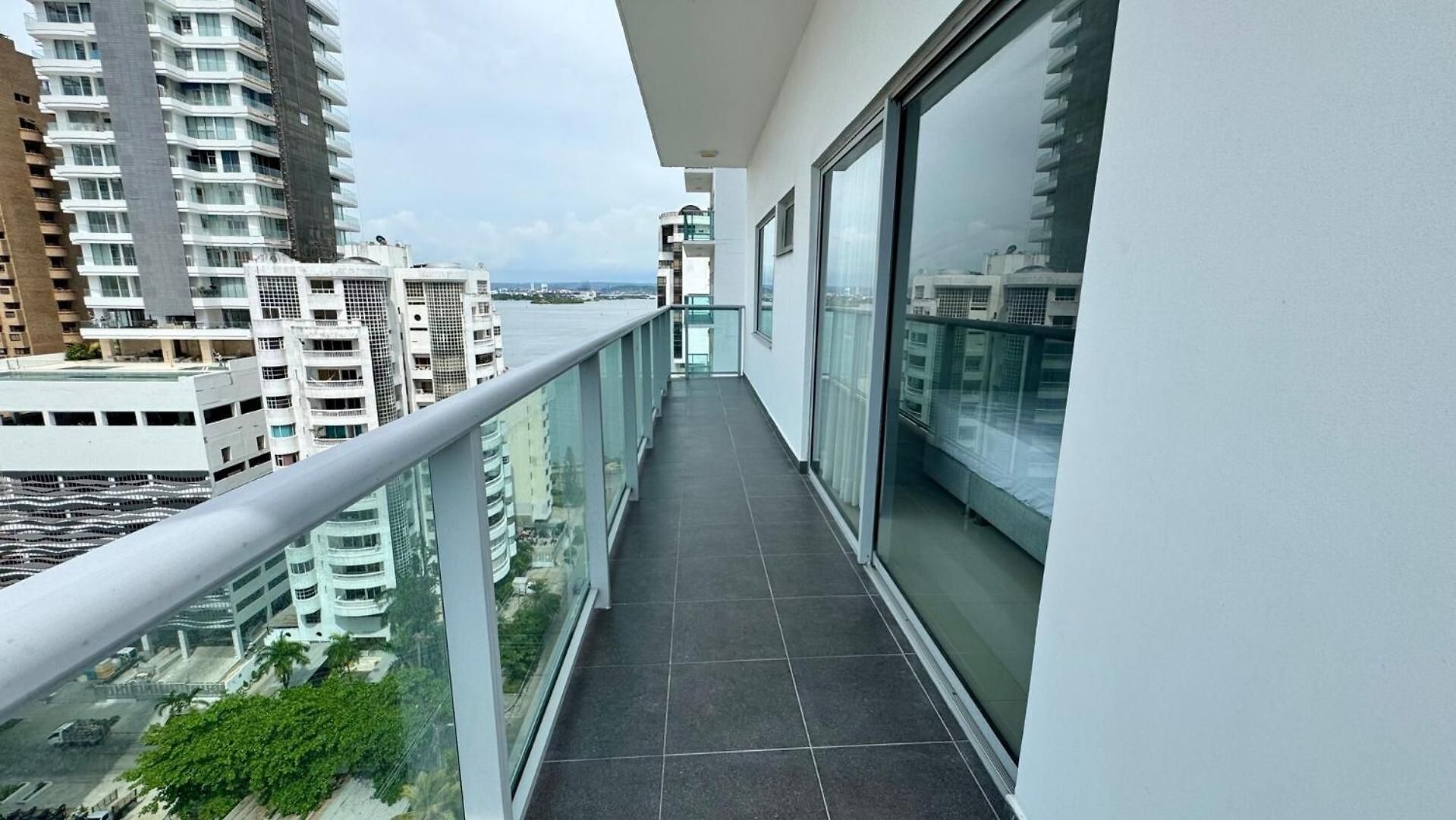 Luxury 3br Oceanview Bocagrande - Pool - Apartamento