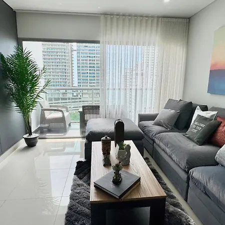 Luxury 3br Oceanview Bocagrande - Pool - Apartamento *